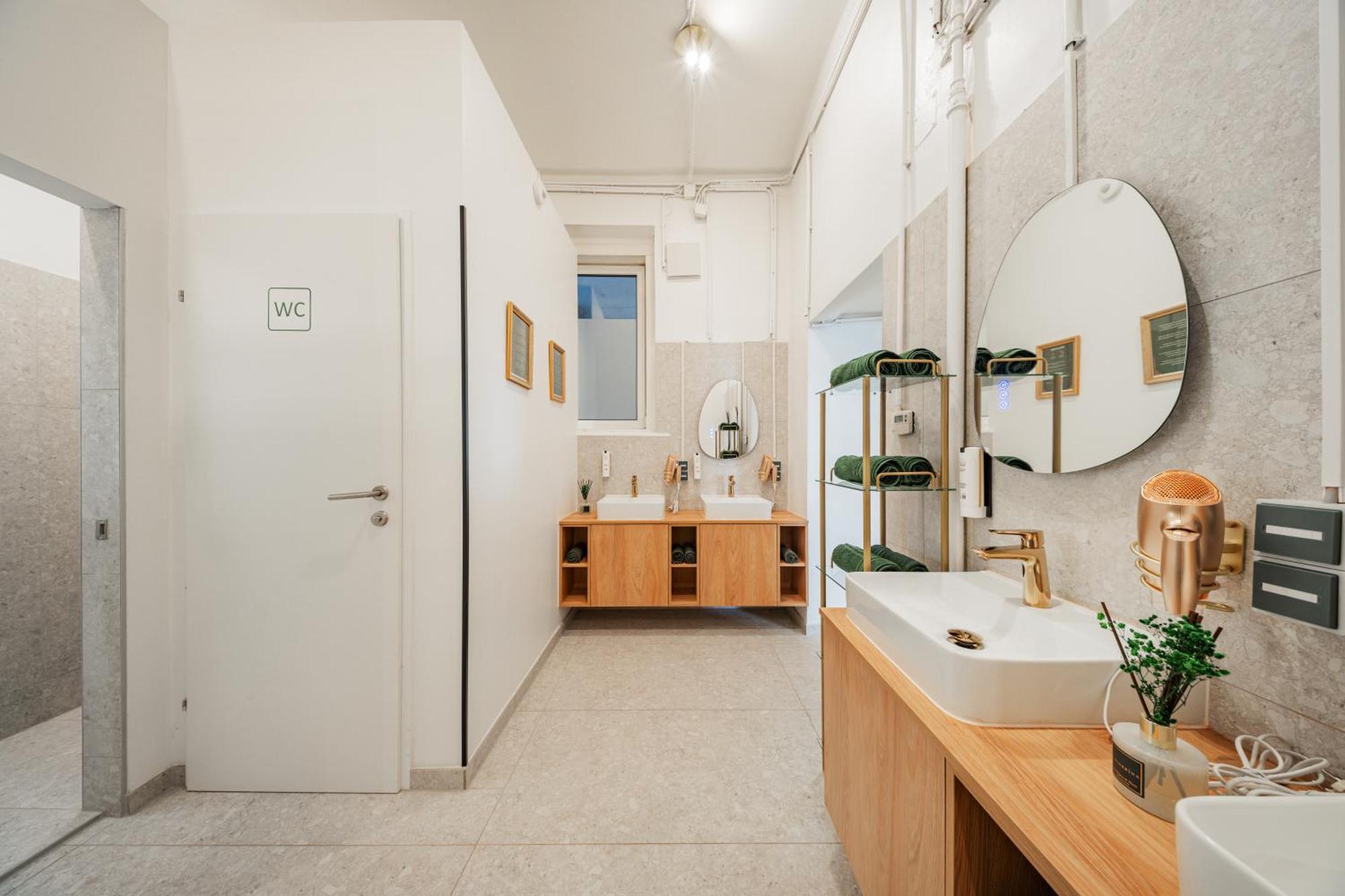 Bloom By Home1 Vienna Exterior photo